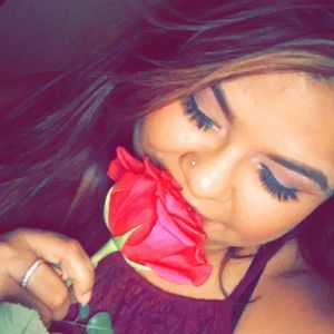 Meet your Posher, Martha yajaira